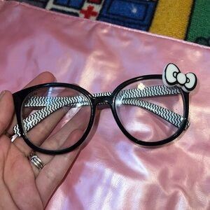 Hello Kitty Cute Black Glasses
